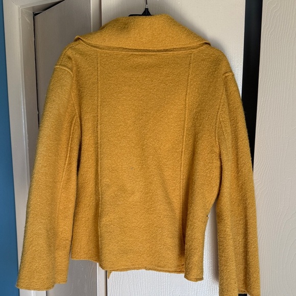 Wool Yellow Gold Double-Breasted Pea Coat - Picture 4 of 6